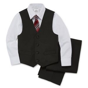 Gently used 4 -pc suit set for boys-size 10